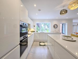 Photo 5- click for photo gallery